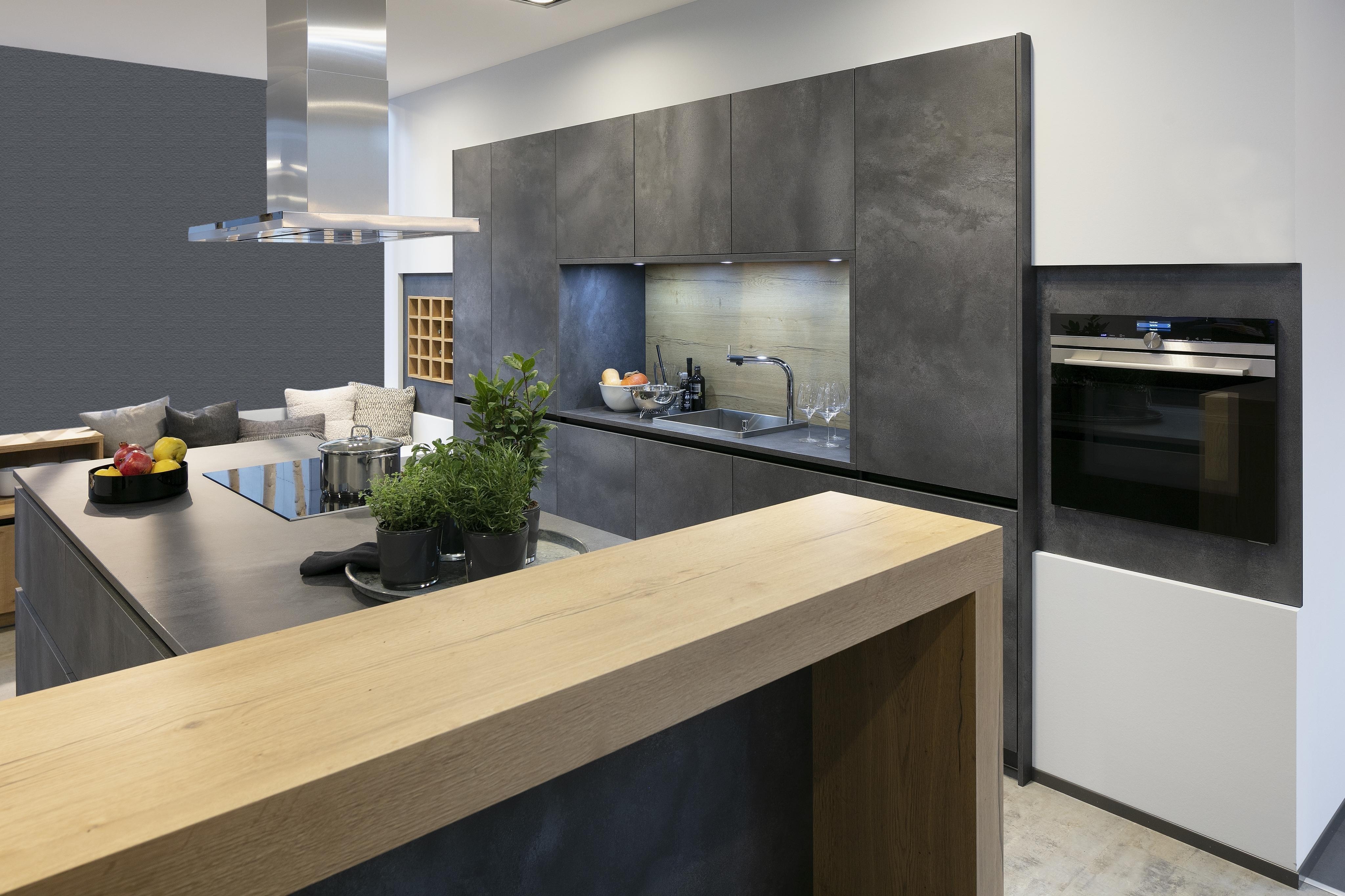 Artego-Küche mit Kochinsel 